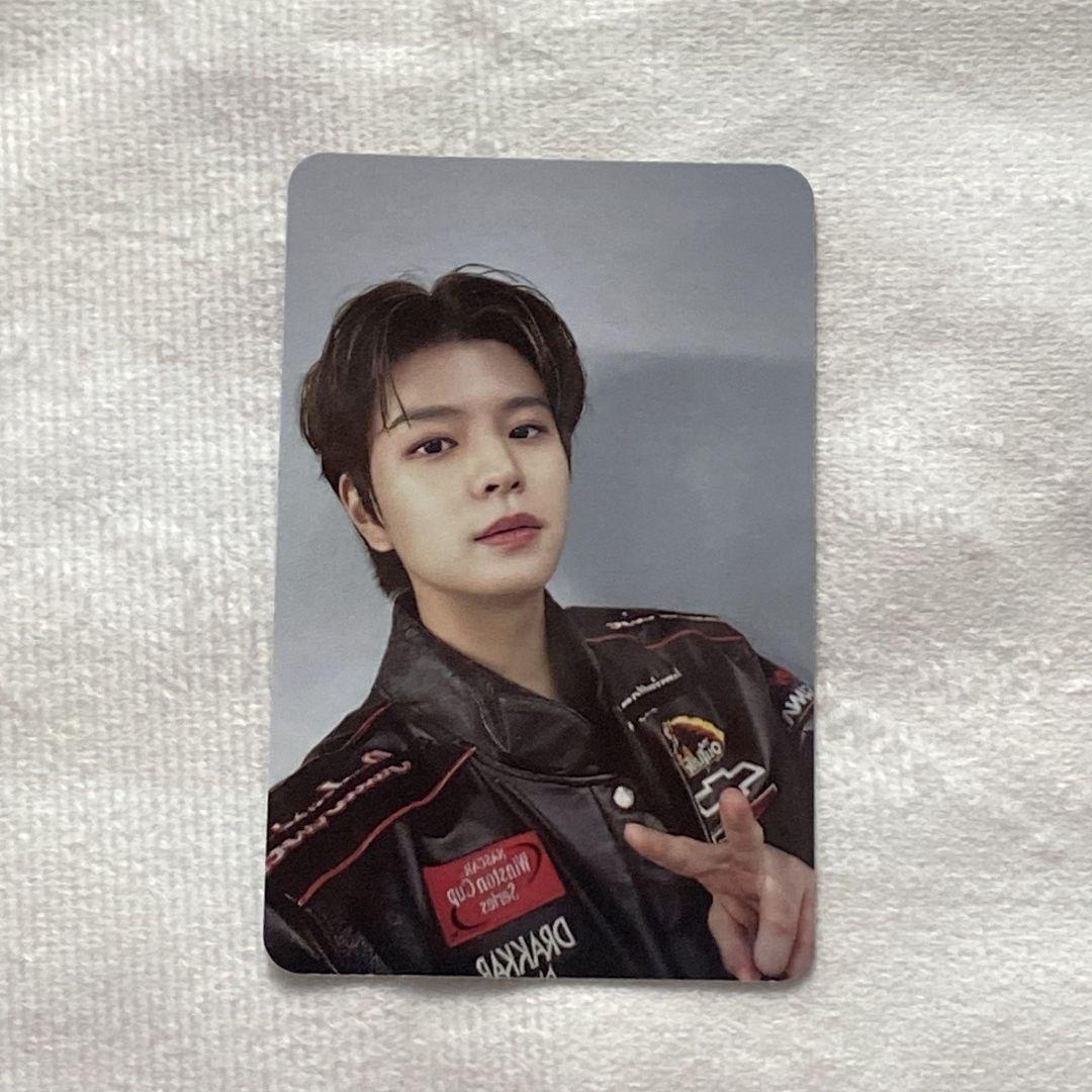 

[USED] StrayKids Limited Edition Seungmin 2nd Week Raku STAR Trading Card