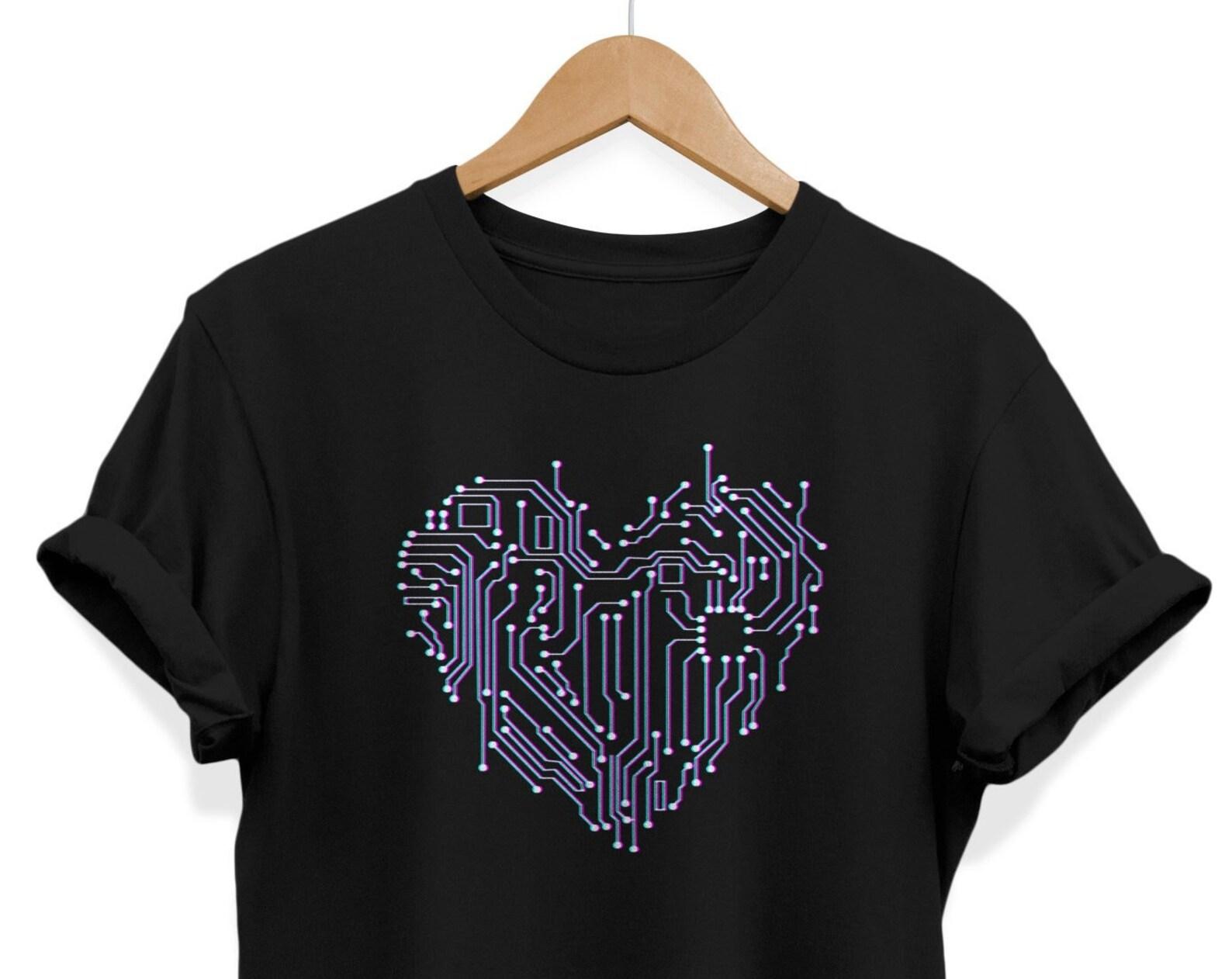 Heart Circuit Board T-Shirt: Glitch Grunge Streetwear 2XL