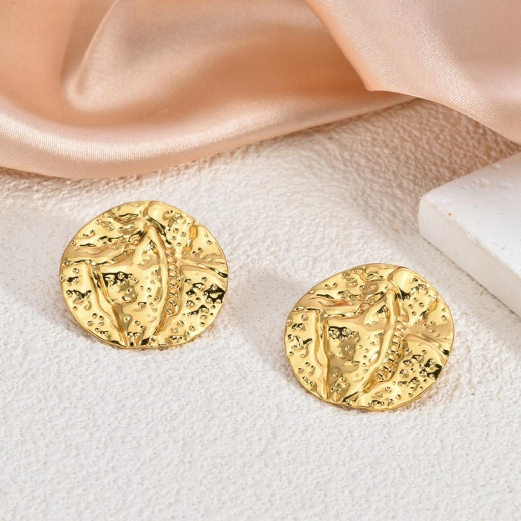 1 Pair Stylish 18K Gold Plated 304 Stainless Steel Ear Post Stud Earrings Heart Flower Butterfly Starfish For Women Gift