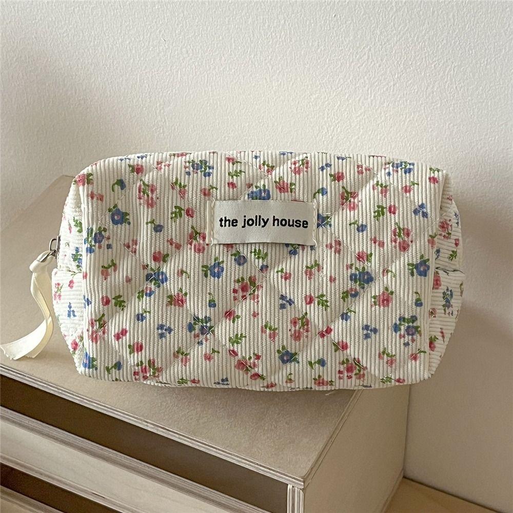 Vintage Flower Quilted Makeup Bag Coquette Organizer Bag Cute Floral Cosmetic Bag  for Women Girls