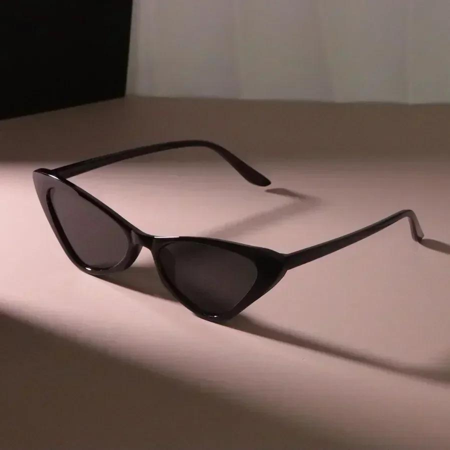 Sunglasses Women Fashion Men Square Design Sun Glasses Vintage Female Male Plastic Frame Stylish