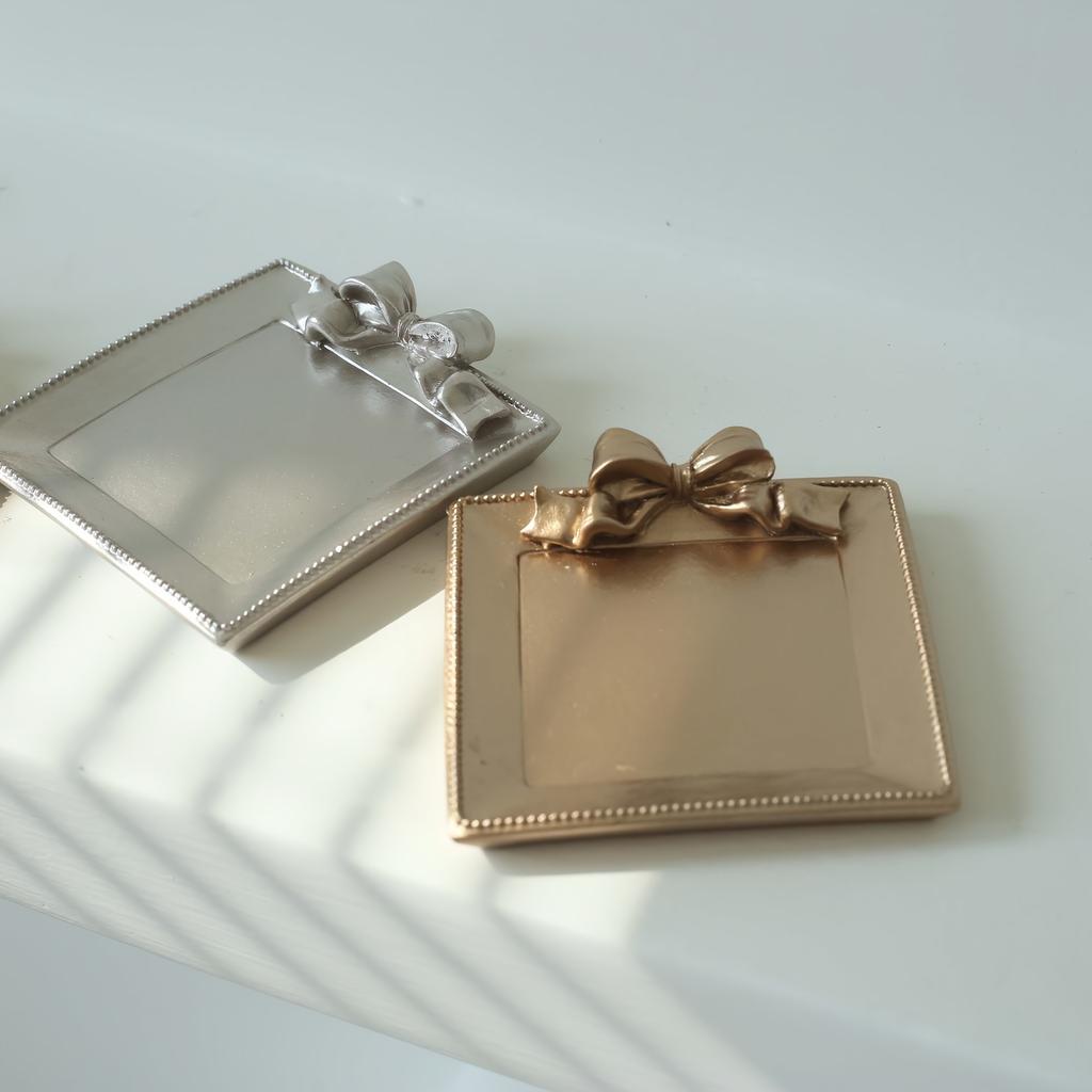 1 piece European metal jewelry tray, bedroom ornaments, Nordic jewelry tray, necklace jewelry storage tray