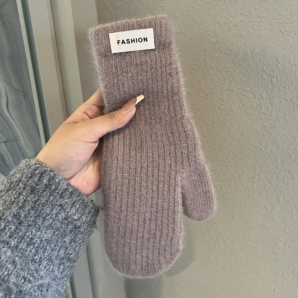Solid color knit wool gloves winter women's 2025 new velvet warm windproof cold student riding tide