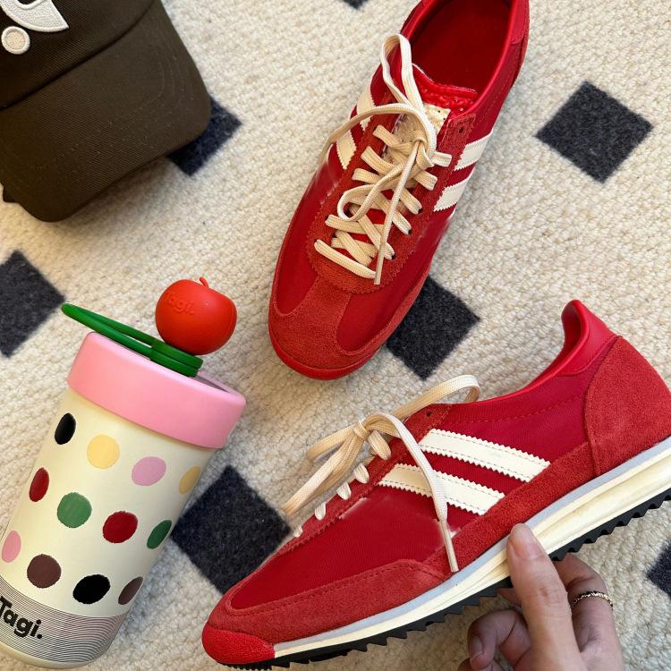 

Lace-up matte leather German training shoes women s 2025 new summer thick-soled heightening retro sports and leisure Forrest Gump board shoes 40