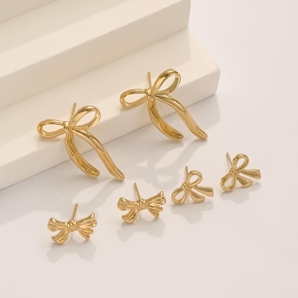 Elegant Bow Stud Earrings Exquisite Versatile Daily Wear Earring Set Women's Daily Dating Party Weddings Wear Zircon