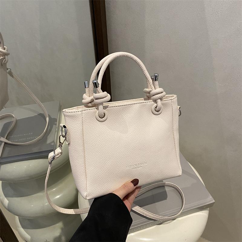 Fashion Niche Portable Small Bag Women's 2025 Spring and Summer New Simple Bucket Bag Women's Shoulder Messenger Bag