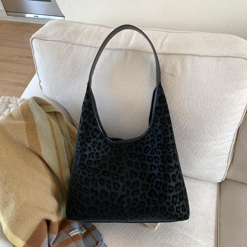 

Винтажная модная сумка-тоут с леопардовым принтом, повседневная большая вместительная сумка на плечо, новая осенняя мода 2025, женская сумка под мышкой чёрный