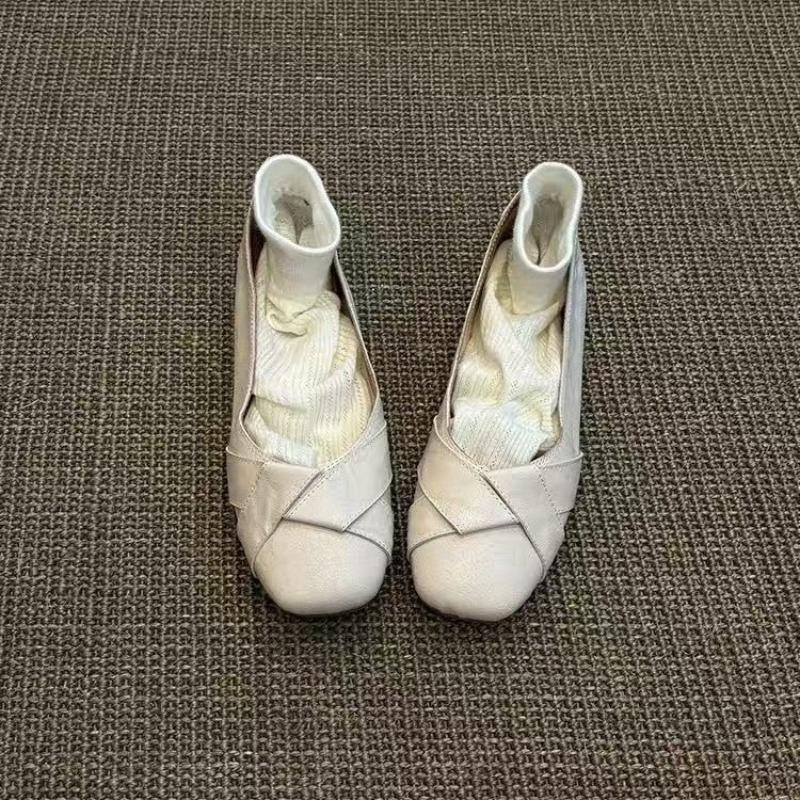 New Fairy Style Women's Shoes Soft Soled Shallow Mouth Flat Casual Square Toe Versatile Footwear Comfort Ladies Shoes