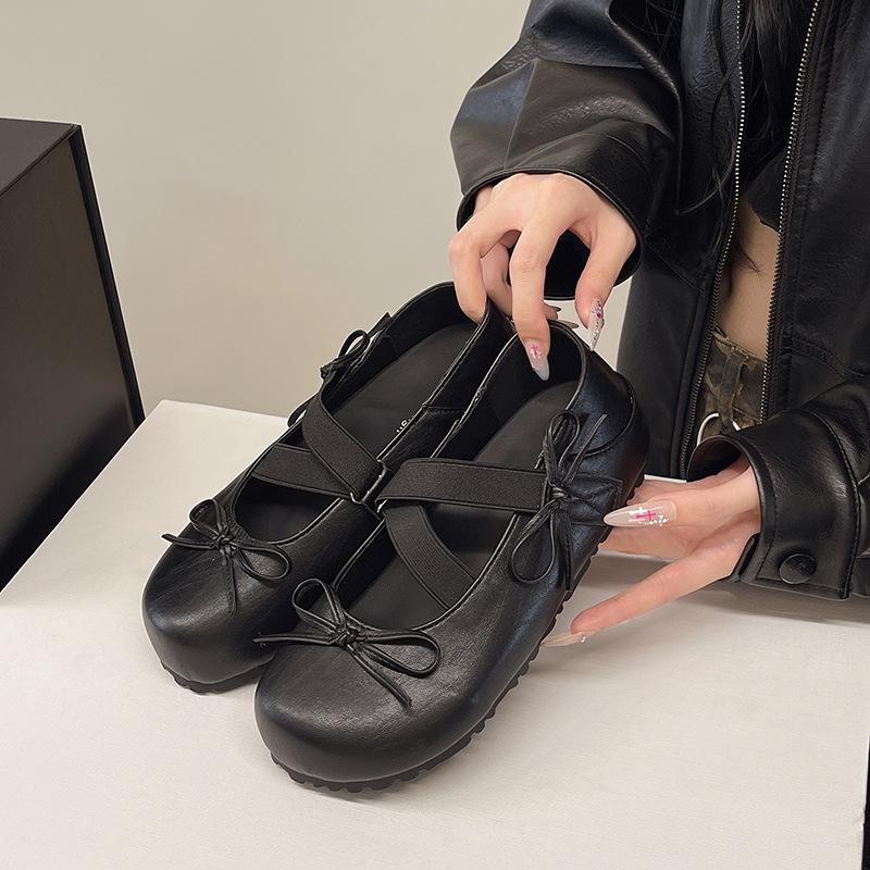 

Flat beige single shoes women s summer new one-pedal Mary Jane small leather shoes evening shoes grandma shoes 40