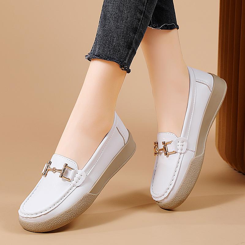 New Spring Fashion Loafers Women's Slip-on Soft-soled Moccasins Flats Shoes British Style Casual Non-slip Round Toe Nurse Shoes