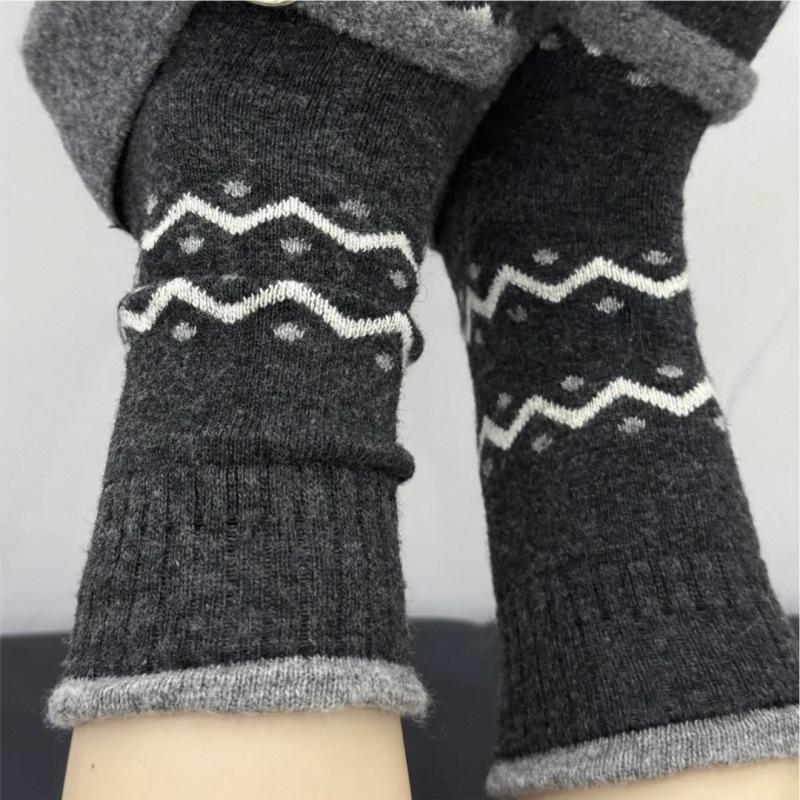 Seasonal Thickened Fleece Warm Striped Polka Dot Wool Socks Stockings Stacked With Socks