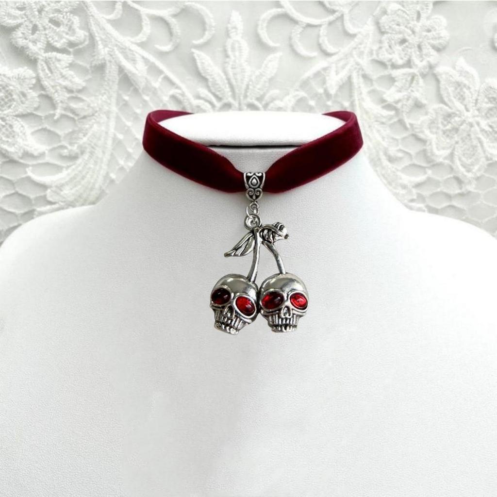 Gothic Skull Necklace With Velvet Chain For Women Fashion Accessory