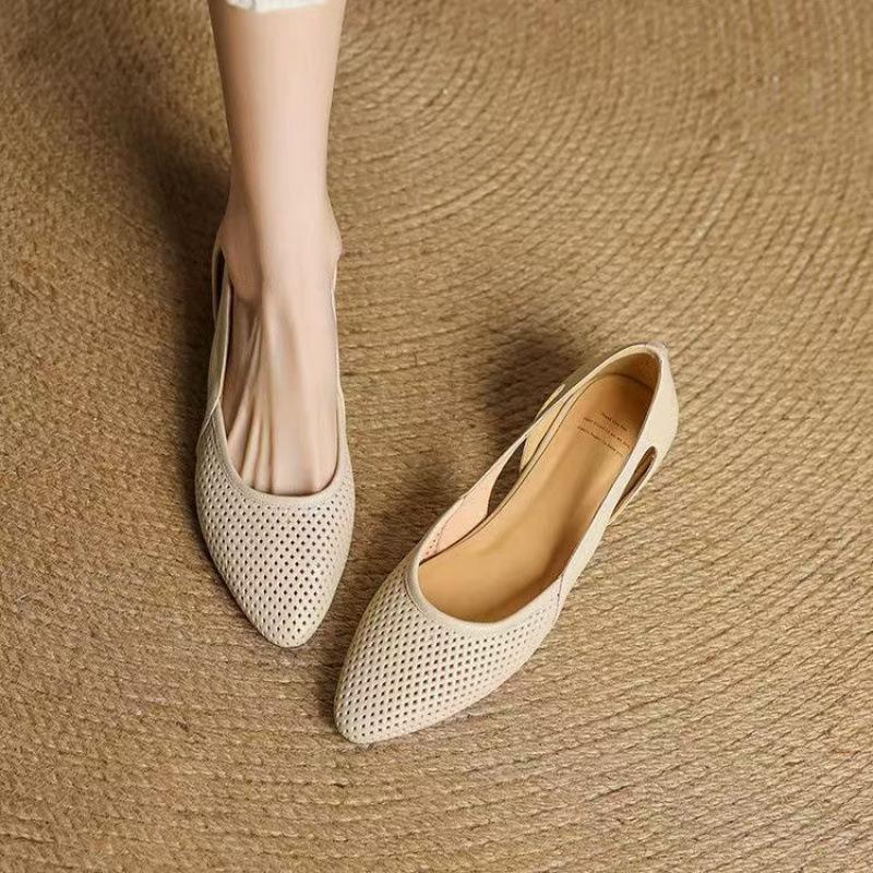 Foreign trade summer soft leather pointed hollow hole shoes women's fashion soft-soled sandals breathable thick heel low heel single shoes