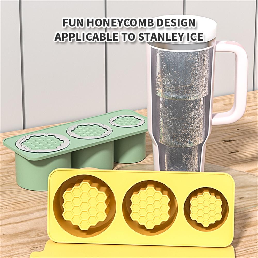 Ice Cube Tray for 20-30oz Stanley Cup Silicone Ice Mold With Lid for Making 3 Hollow Cylinder Cooling Coffee and Drinks