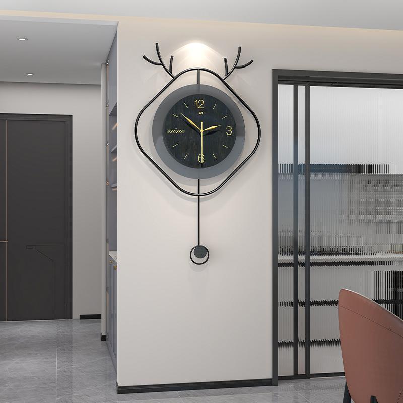 Modern Wall Clock Living Room Fashion Wall Watch Restaurant Decoration Silence Swing Clock Light Luxury Decorative Accessories