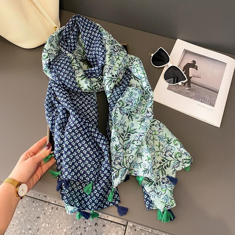 31 Design Fashion Bohemina Paisley Floral Tassel Viscose Shawl Scarf High Quality Wrap Pashmina Stole Bufandas Muslim Hijab