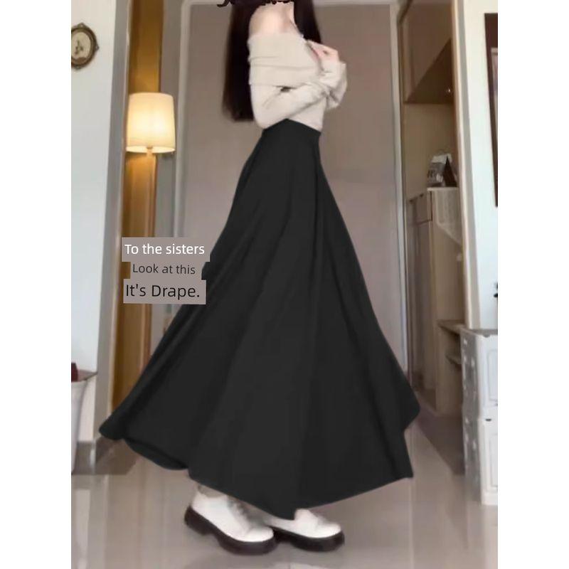 

Berkeley Covering Belly Thin Long Tall Art Black Skirt S
