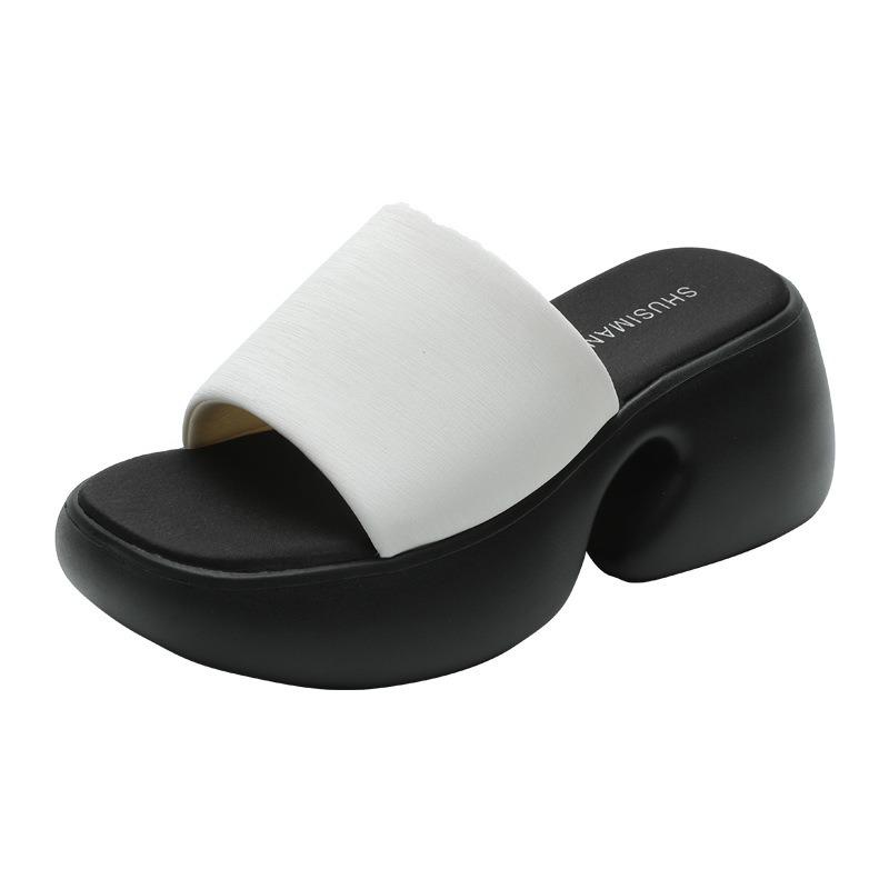 With skirt height-increasing thick-soled one-word slippers silver cool slippers for women's summer wear new high-end high-heeled slippers