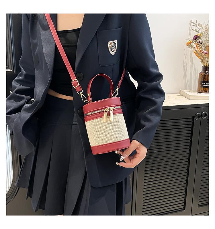 2025 Versatile Color Block Patchwork Crossbody Women’s Round Bucket Bag