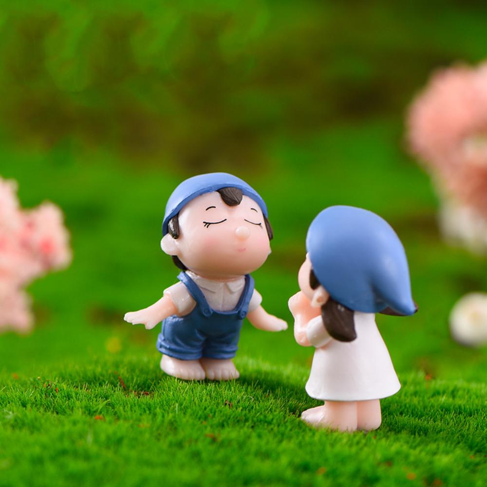 Miniature Craft Decoration Couple Figurines PVC Fairy Garden Decor  Home Wedding
