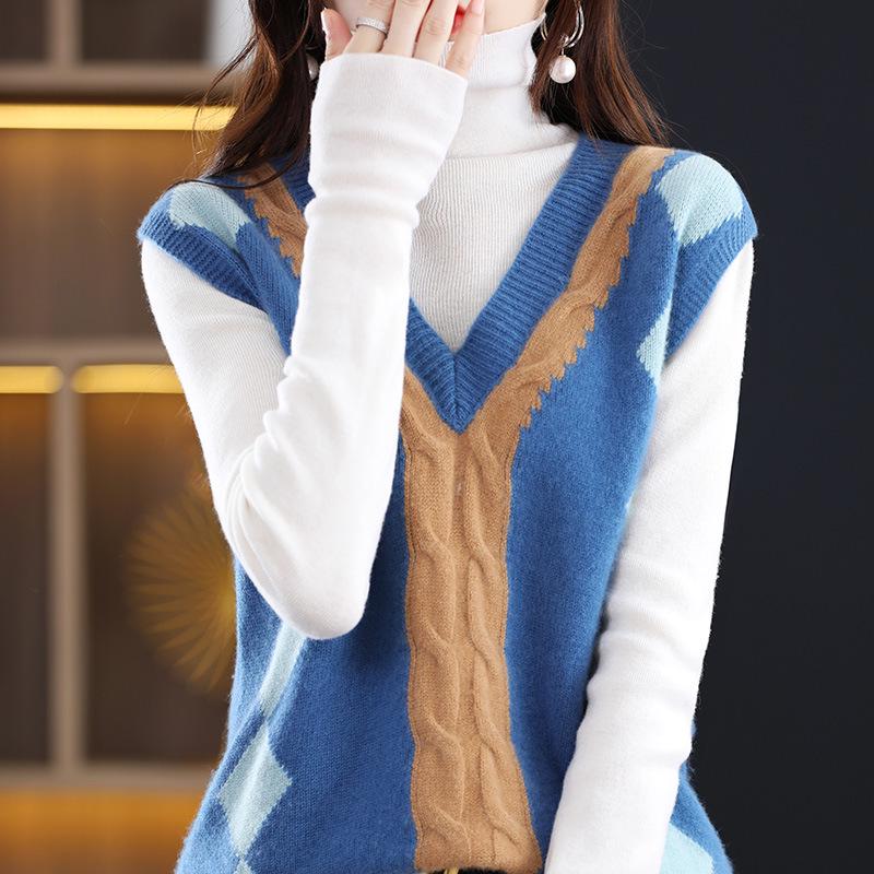 V-Neck Color-Block Loose Layered Women's Vest for Autumn/Winter - Perfect Over Sweaters, Cardigans, Knitwear & Wool Outerwear