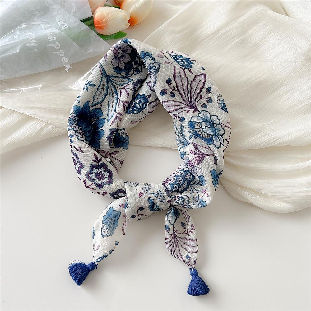 60*60cm Sommerskjerf for dame Vakkert blomsterskjerf med dusker Utendørs tynt solbeskyttende skjerf