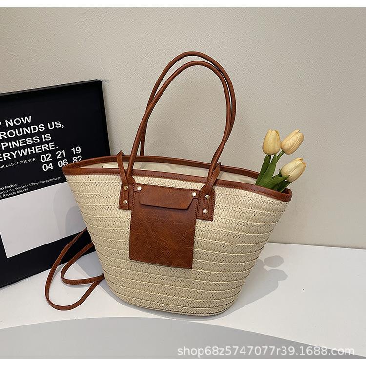 Premium Sense Large Capacity Straw Bag Women's 2025 Summer New Handbag Contrasting Color Versatile Armpit Bag