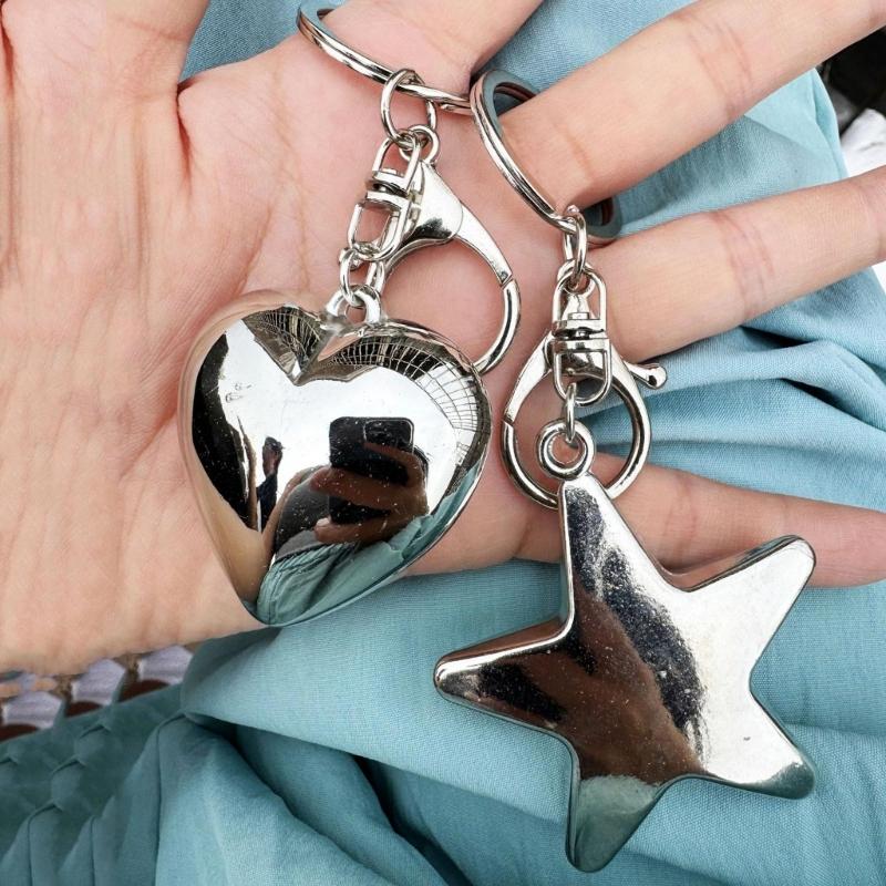 Cute Heart/Star Pendant Pendant Keychain Stylish Keyring for Women Girls Bag Charm Elegant Purse Backpack Accessory