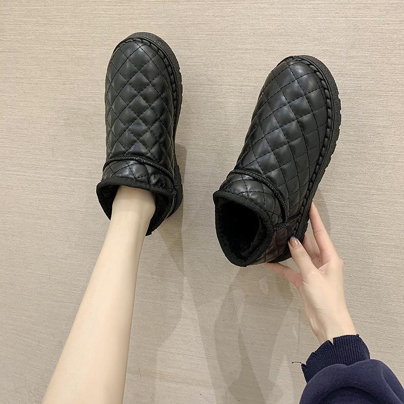 

Женские зимние сапоги, новые, зимние, бархатные, с утолщенной теплой подкладкой, короткие ботинки, ленивые, на платформе, хлопковая обувь с хлопком 40 чёрный