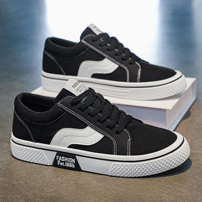 Summer New Arrival Men Breathable Versatile Skateboarding Shoes Men'S Soft Bottom Casual Sports Trend Fashion Canvas Shoes