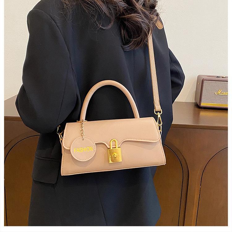 Vintage Small Square Shoulder Bag for Women Fashion Underarm Crossbody Handbag KTB