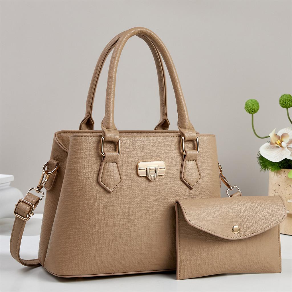Stylish Womens Tote Bag Made Of Pu With Zipper Compartments For Casual Daywear