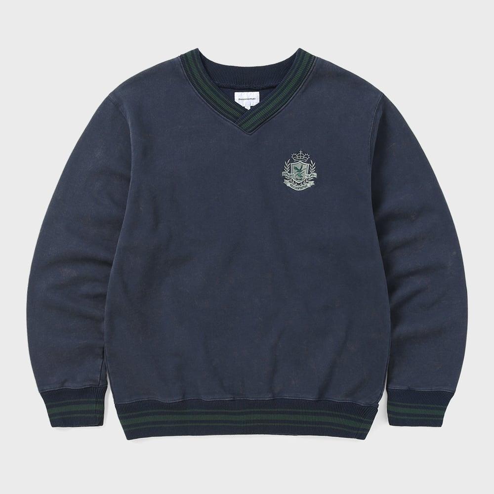 ThIs Is NeVer That V Neck Emblem Sweatshirt naVy S