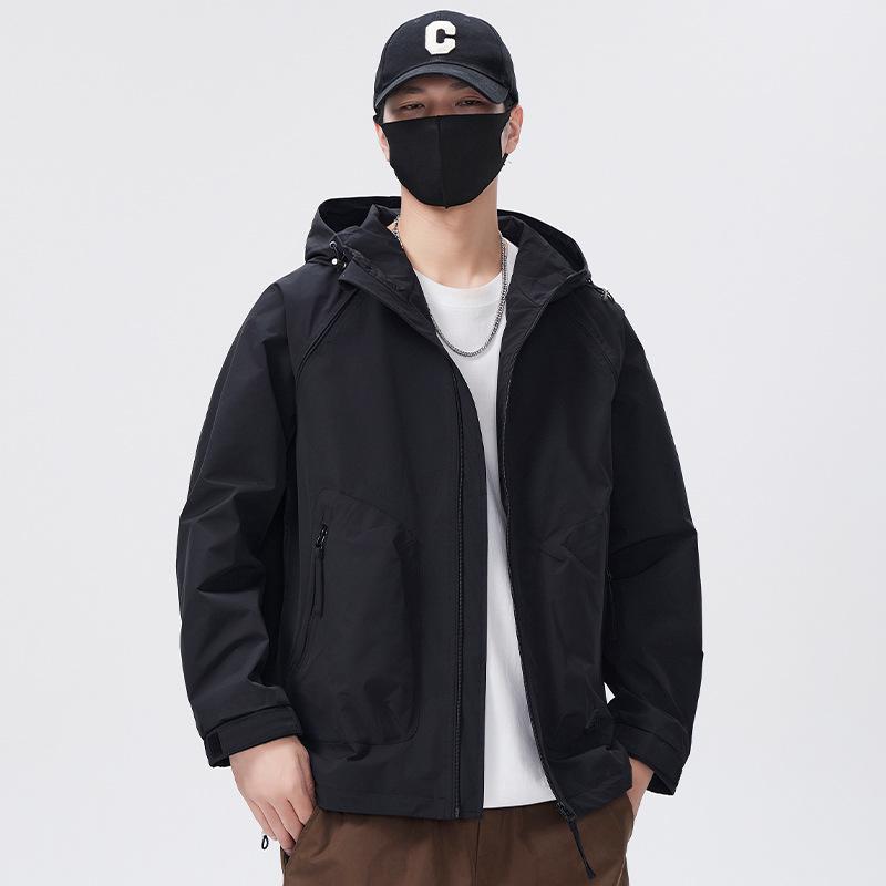 Herren Trendige Winddichte Outdoor-Jacke 2025