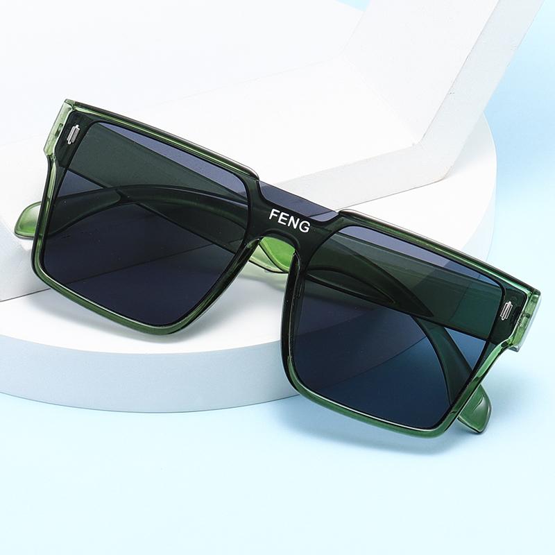 Vintage Square Sunglasses Woman Big Frame Mirror Solid Color Sun Glasses Summer Traveling Shades UV400 Feminino