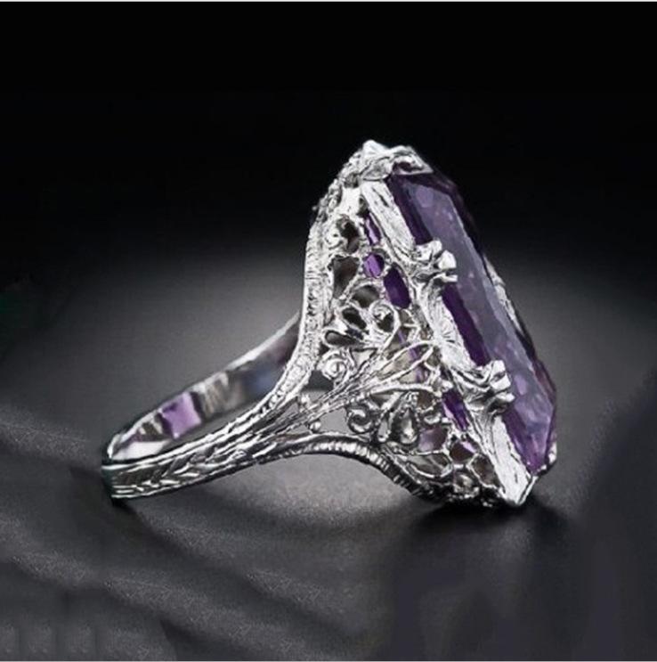 "Rectangular Amethyst Princess Ring with Chamfered Inlay & Hollow Flower Design"
