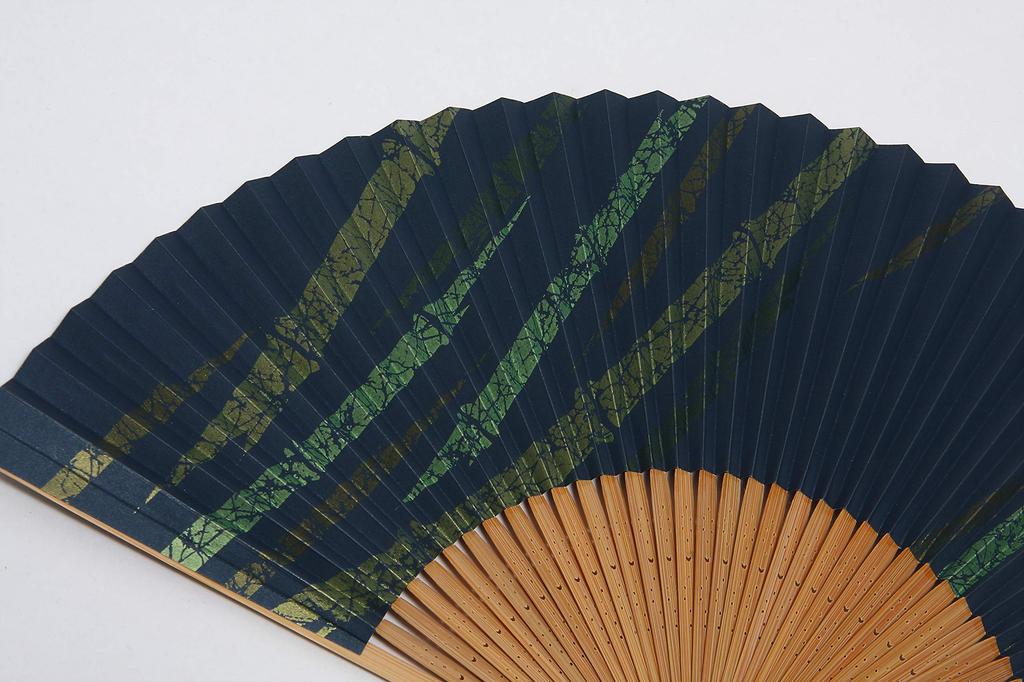 fan with fan in a presentation made in [Hasegawa] Men's Kyoto-style case, box, Japan, bamboo.