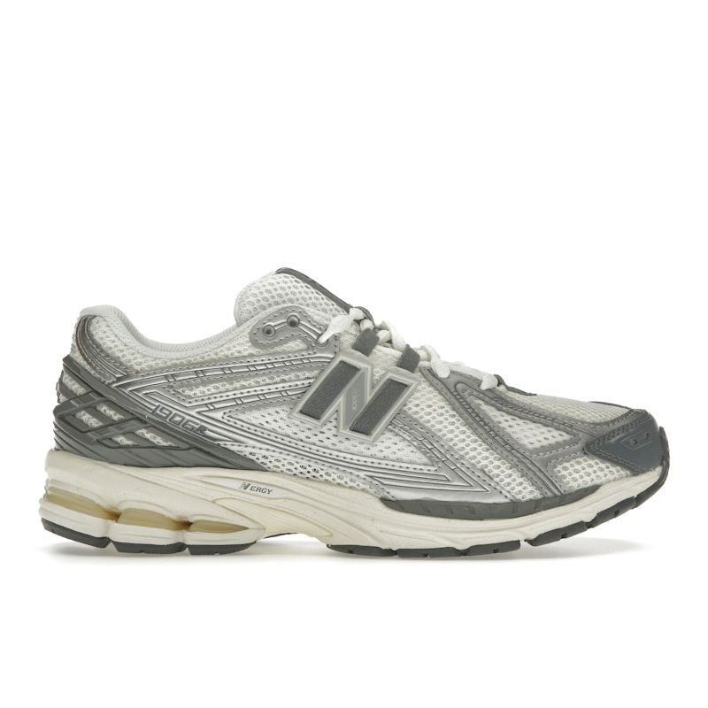 

New Balance 1906R Grey Silver Unisex Sneakers M1906RFS 37