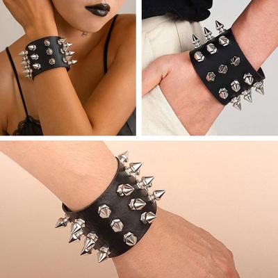 Hip Hop Men Silver Color Spiked Rock Bracelet Bangles Style Tip Goth Riveting Black Punk Bracel D8C5
