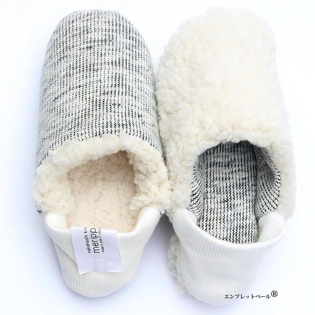 Indoor slippers that combine the best of both slippers and Fluffy slub tweed and sheepskin boa in Size M A new type of room and Easy to wash when
