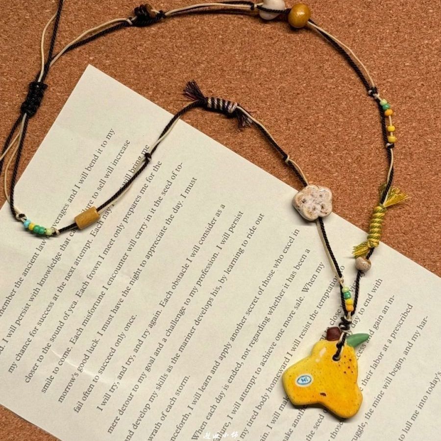 Handmade Pear Necklace Niche Design Fresh Cute Delicate Creative Fruit Pendant Fashion Jewelry Accessory Exquisite Accessories