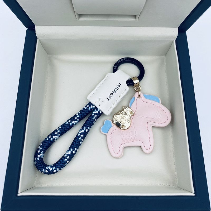 Handmade Leather Car Key Chain Pendant, Exquisite and Simple, Personalized Key Chain Rope for Men and Women