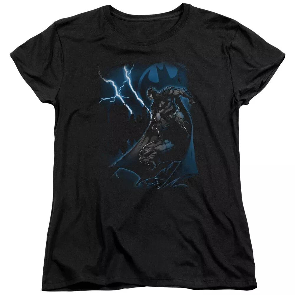 Batman  Lightning Strikes  Women s T-Shirt 2XL