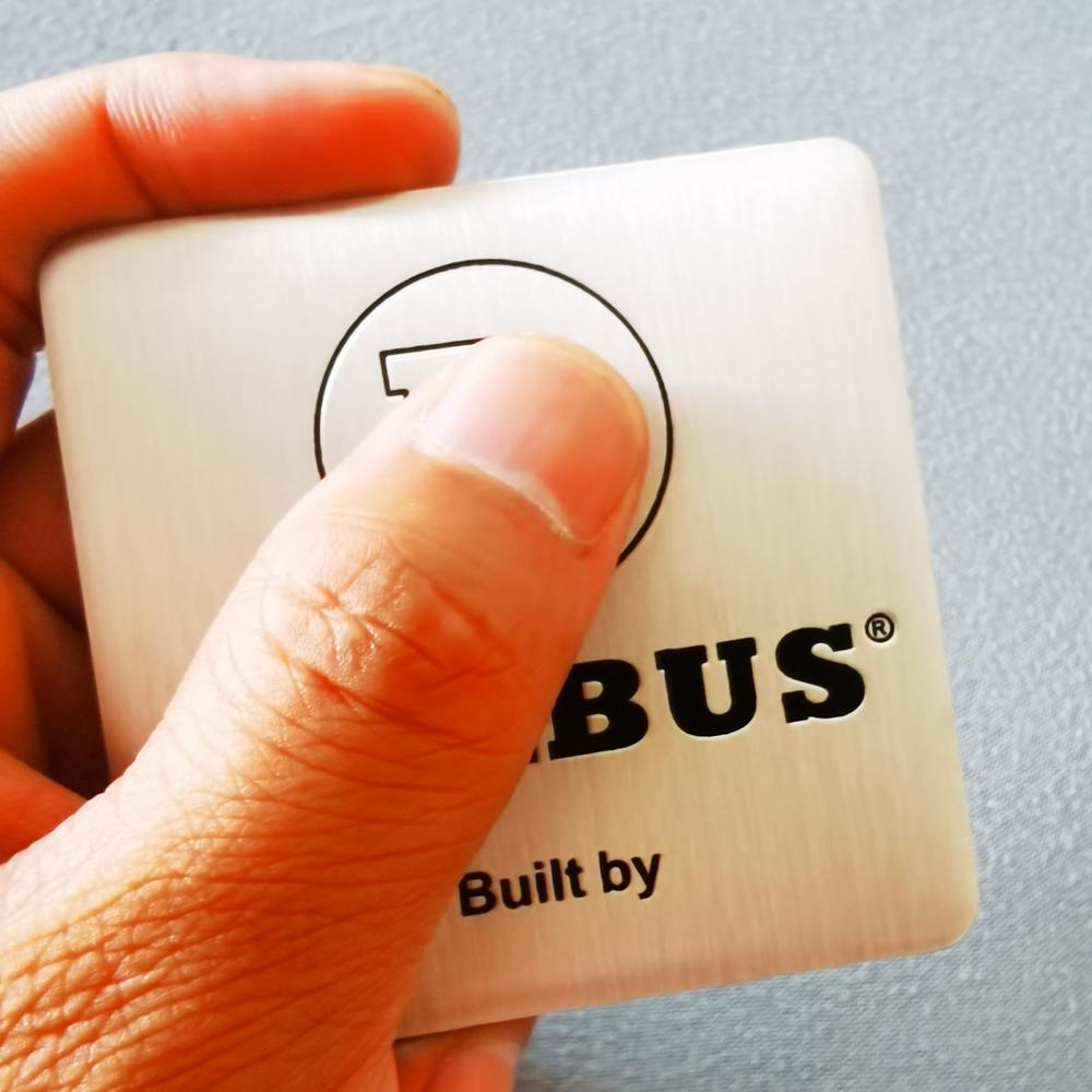 

Эмблема на капот двигателя для Brabus Наклейка 65 мм Серебристая Наклейка на двигатель Brabus Наклейка для интерьера для Mercedes Brabus W463 W464 G800