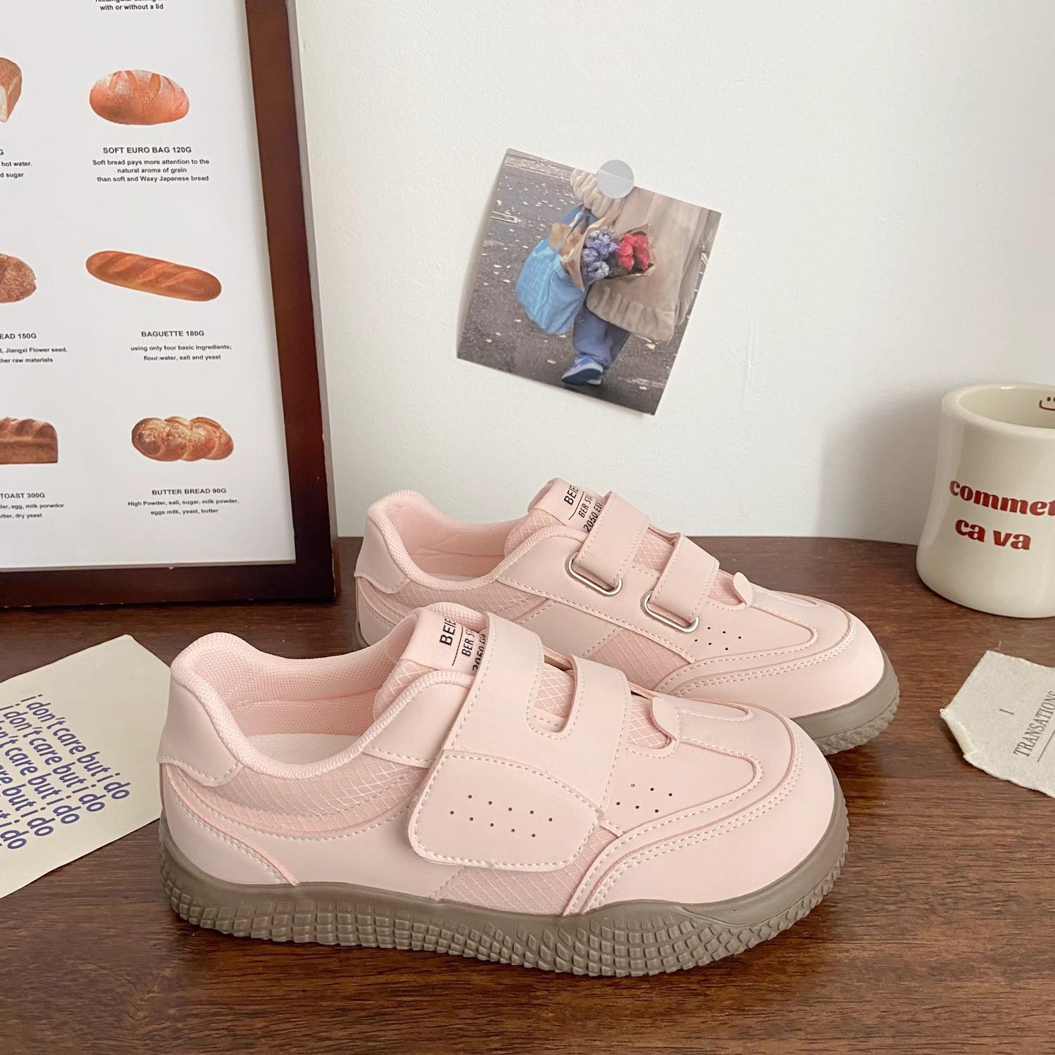 

Универсальная обувь на липучке Dexun 2025 новая весенне-осенняя спортивная и повседневная обувь обувь на толстой подошве плоская обувь одинарная обувь маленькие белые туфли 40 розовый