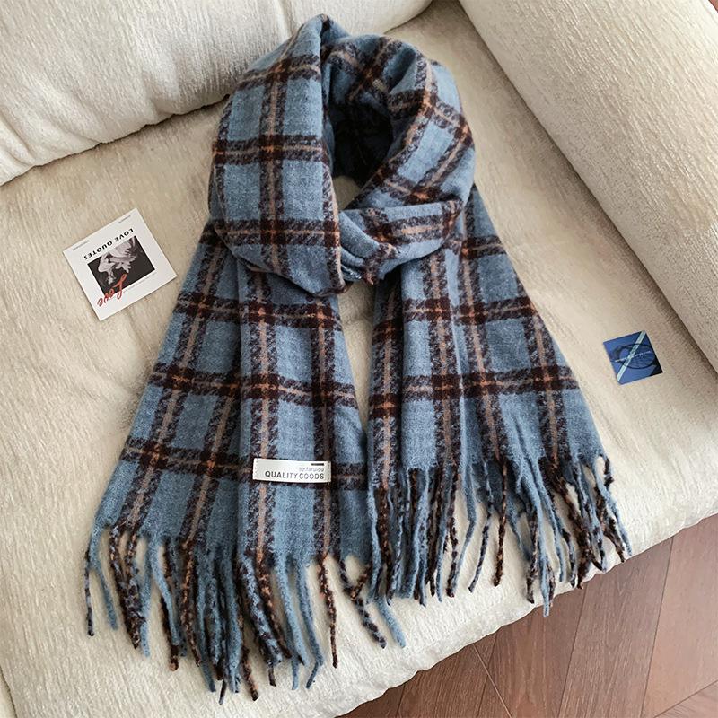 Premium Plaid Scarf Women's Winter Korean Version Fringed Student Retro Versatile Couple Thickened Warm Scarf