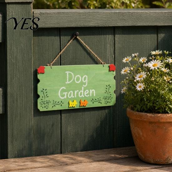 Writable Door Plaque Sign for Pet Shops And Homes, Chalkboard Surface Decorative Plaque, Retro Style Wooden Hanging Wall Decor Customizable
