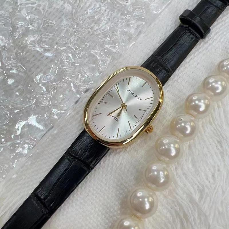Oval-shaped watch strap, stylish and elegant scale model, high-end simple quartz watch for women, ladies stainless steel watch