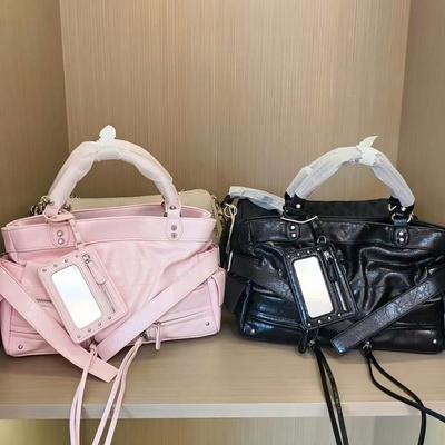 2025 Niche Design Leather Rivet Motorcycle Shoulder Bag for Women