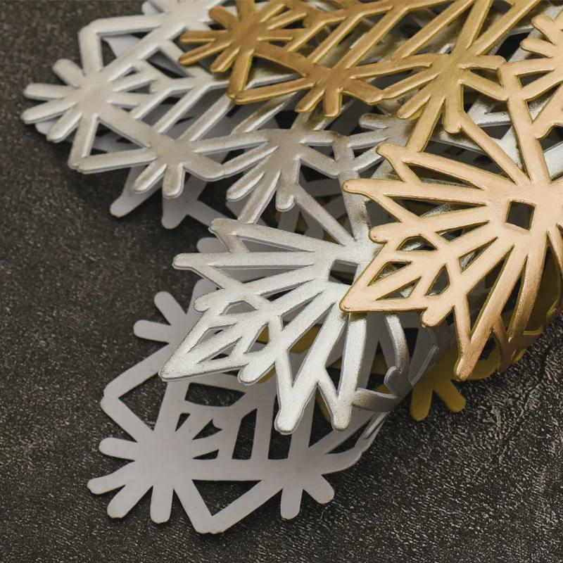 Manteles Individuales Nórdicos de PVC - Aislamiento Térmico, Diseño de Copo de Nieve Navideño, Posavasos para Cuencos y Platos, Manteles Individuales de Mesa de Estilo Occidental